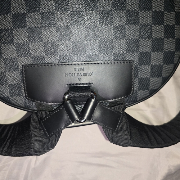 Louis Vuitton Damier Graphite Josh Backpack - Picture 6 of 16